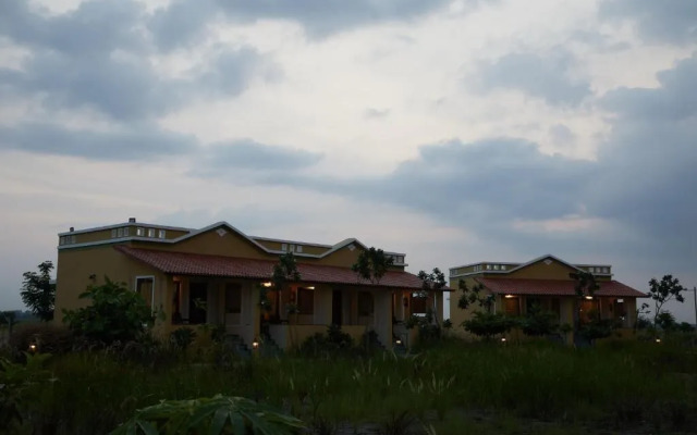 Blackbuck Safari Lodge Velavadar