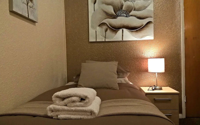 Westbrook Lodge Guest House