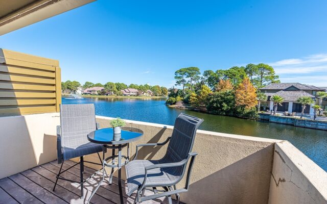 Beachwalk Villa 5202