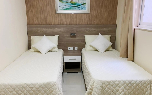 Vista Point - Cast Renting