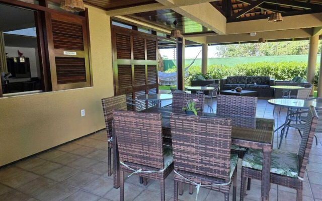 Kite And Dreaming Hotel