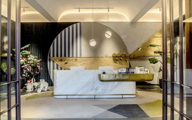 Mengdiezhuang Hotel - Lijiang