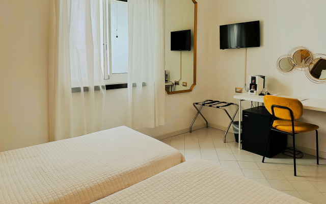 Hotel President