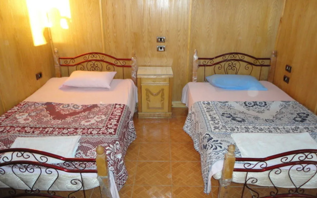 Sphinx Guest House