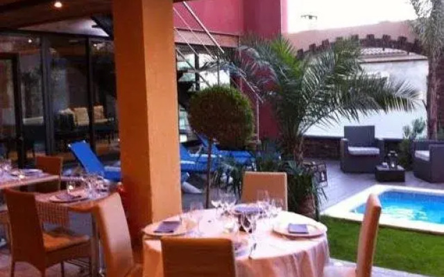 Hotel La Plaça