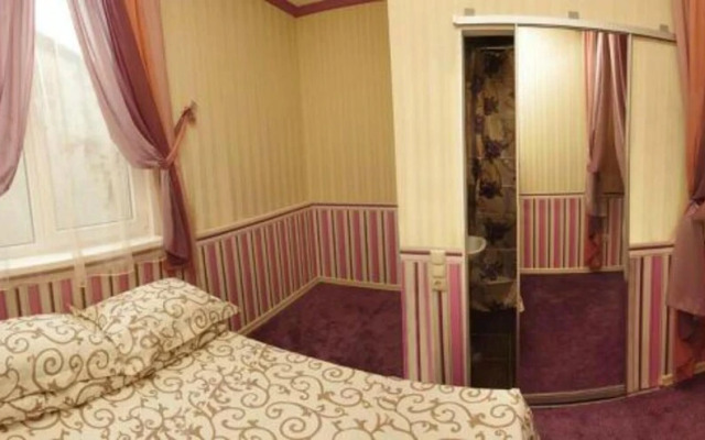 Zirka Hotel