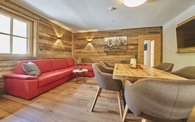 The Peak - Premium Apartments