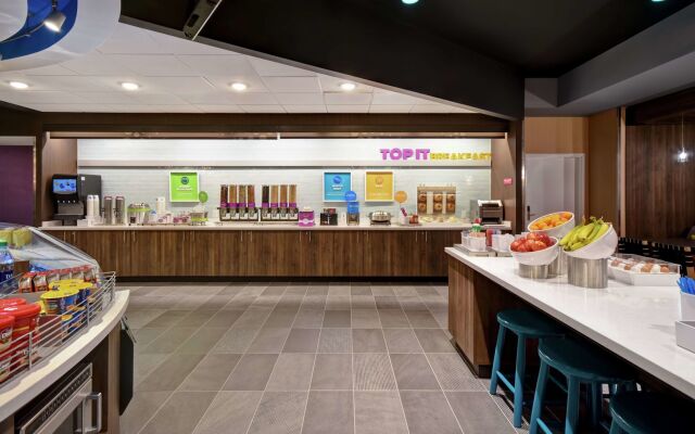 Tru By Hilton Denver South Park Meadows