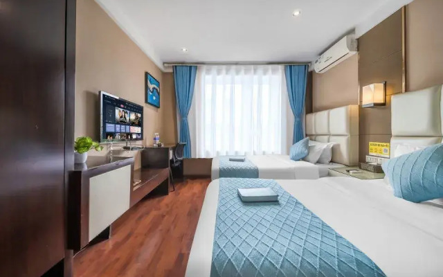 Laisu Hotel (Chongqing Auditorium)