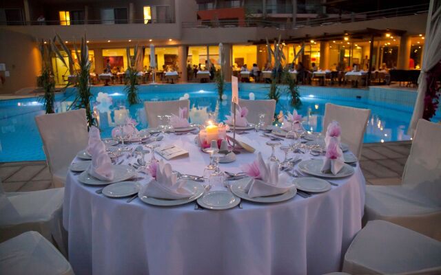 Minos Hotel