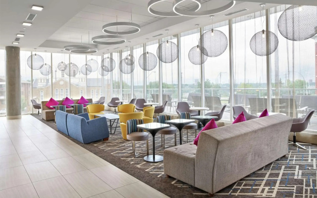 DoubleTree by Hilton Edmonton Downtown