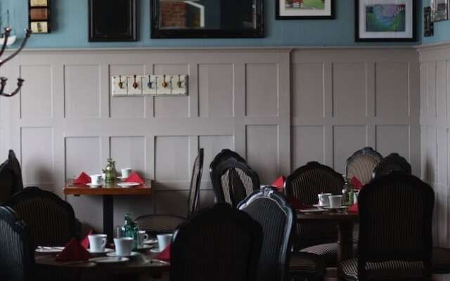 The Clyffe Hotel