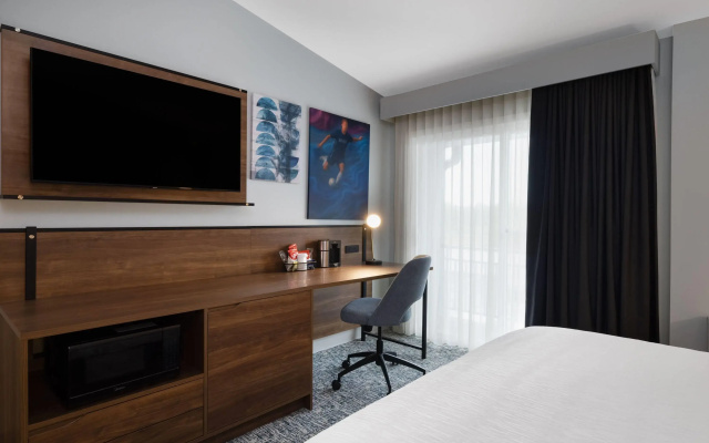Wingate by Wyndham Geneva at SPIRE Academy