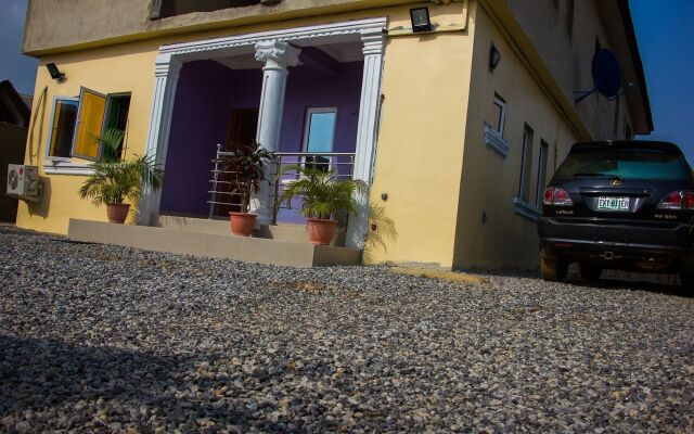 Summer Vista Ensuite Hotel