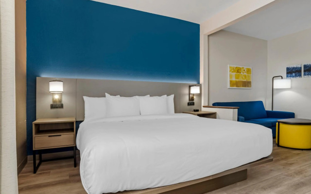 Comfort Suites Hattiesburg near University