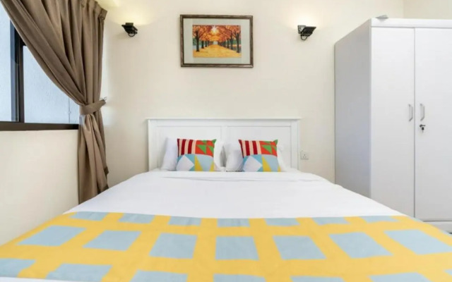 EXECUTIVES Pantai Seaview Batu Ferringhi 2704 - 2 Bedrooms