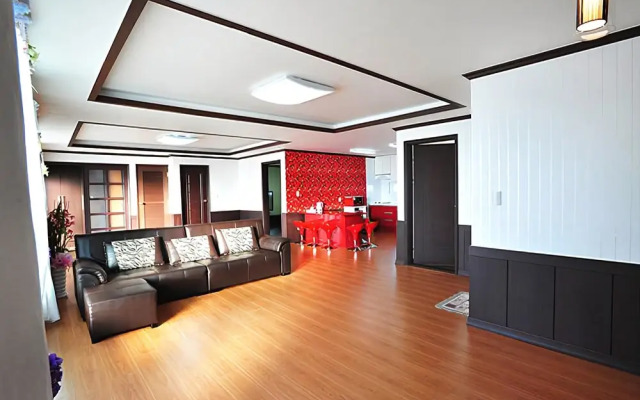 Ganghwa Golden Sunset Pension