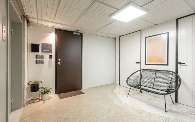 Ermoo Athens Modern Living