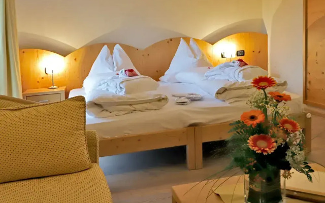 Hotel Dolomiten