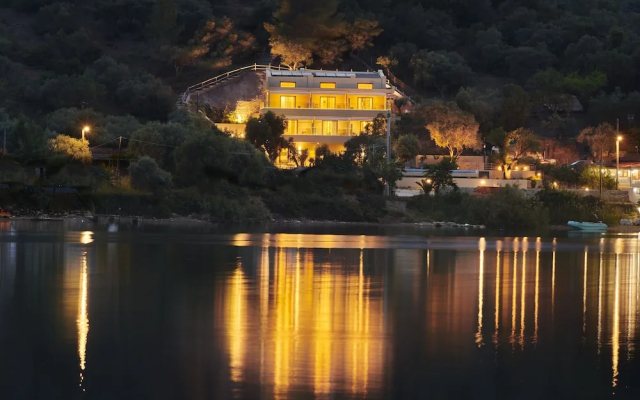 Chronos Hotel