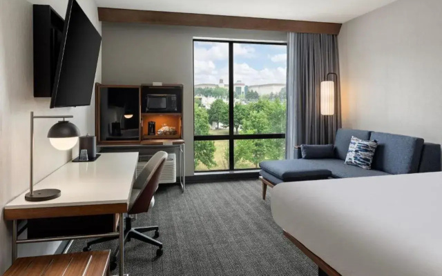 Courtyard by Marriott St. Paul Downtown