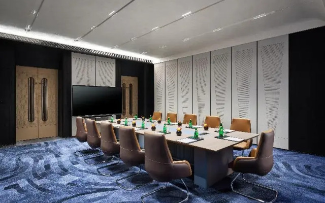 Hualuxe Hotels And Resorts Shenzhen Bao'An