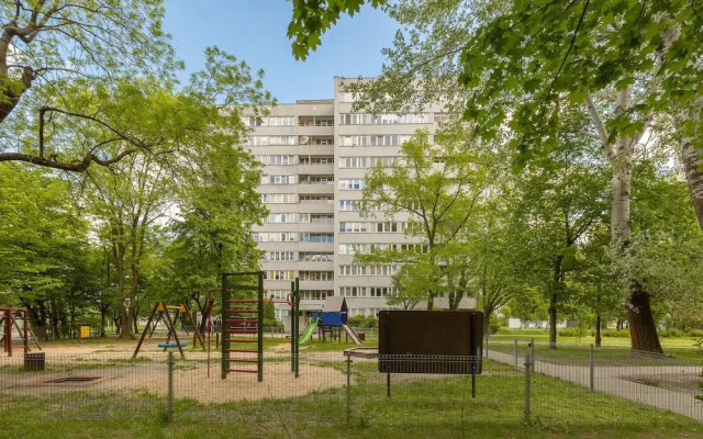 Apartment Popiełuszki Warsaw by Renters