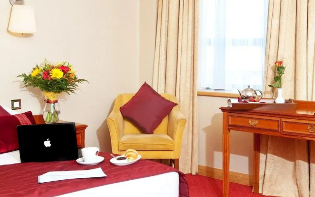 Eyre Square Accommodation