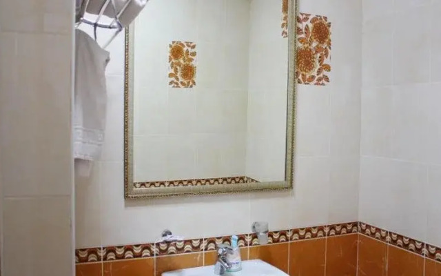 Ay-Sa Hotel