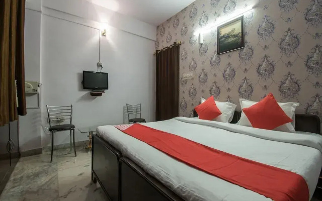 Virasat 2 by OYO Rooms