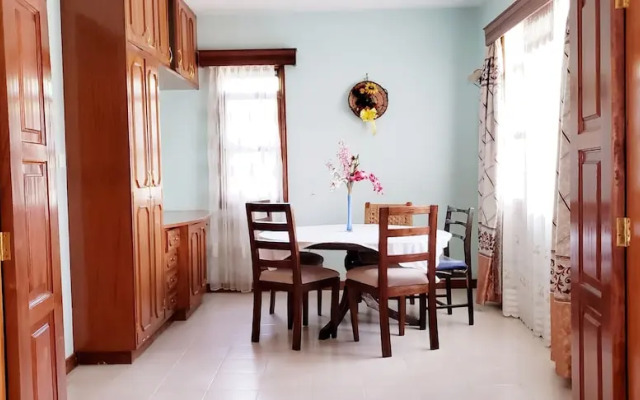 Family Nest Guest House