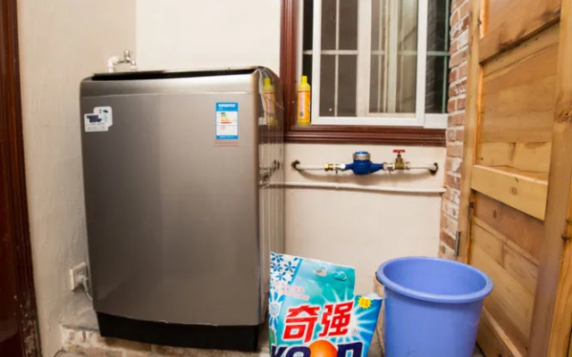 Zhongshi International Youth Hostel