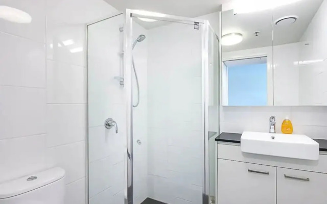 Modern Apartment Close to Brisbane CBD