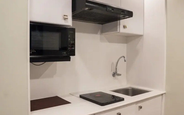 AR Suites Fontana Bay