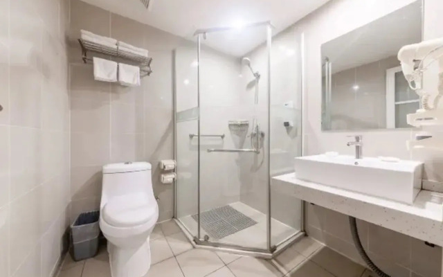 Jinjiang Inn Style Chongqing Jiangbei Liyuchi Chang'an Coach Station