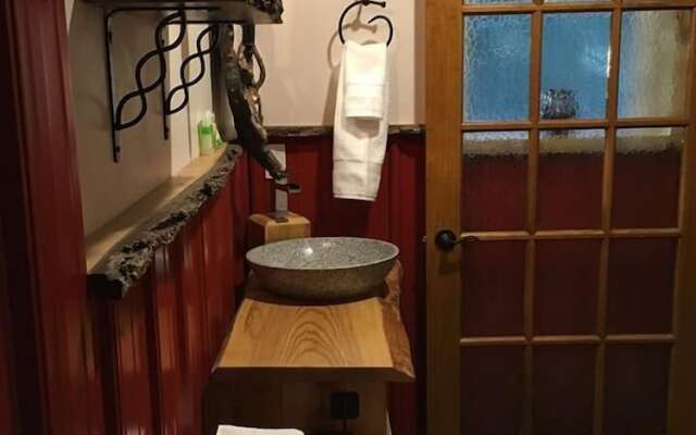 The Robin's Nest Tobermory