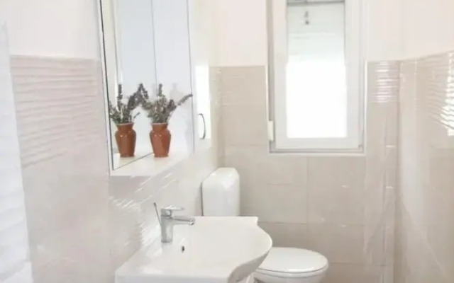 Barbara's 3 Bedroom Apartment