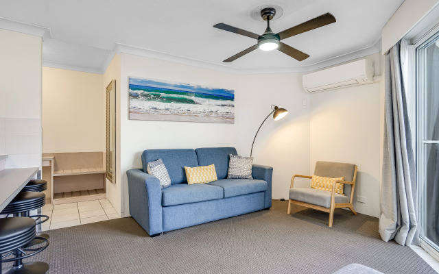 Nelson Towers Motel & Apartments