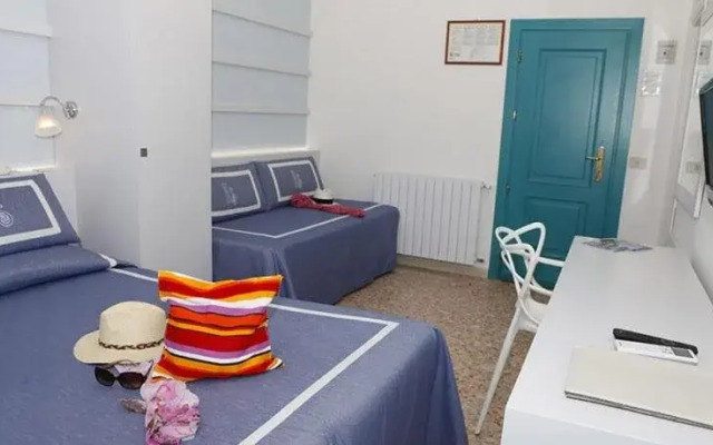 Hotel Sardi