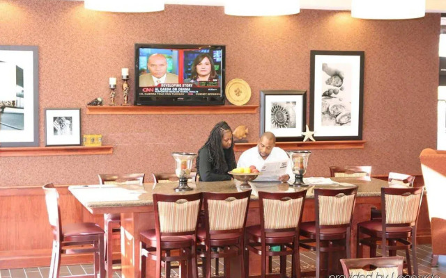 Hampton Inn & Suites Chesapeake-Battlefield Blvd.