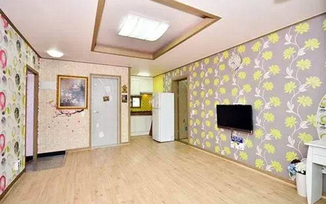 Mongsanpo Sound of Sea Wave Pension