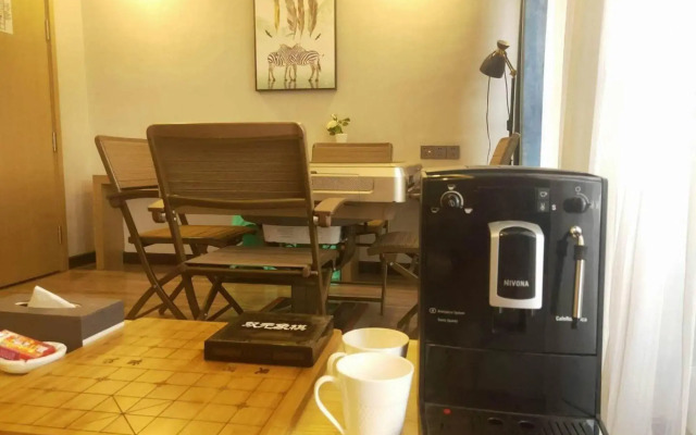 Zunyi Aizhu Smart Hotel(遵义爱住智能酒店)