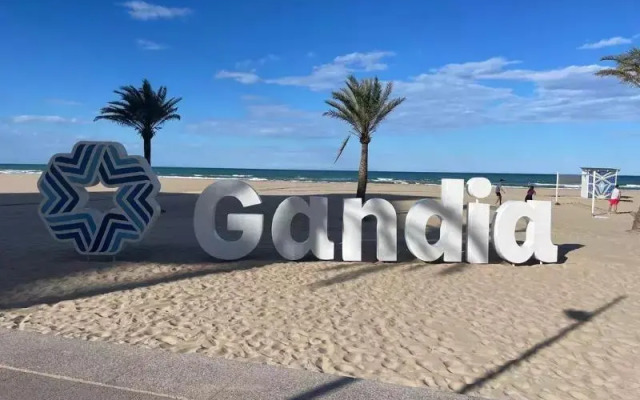 Villa Gandia-Marenys 3000