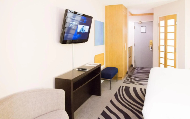 Novotel Toronto North York