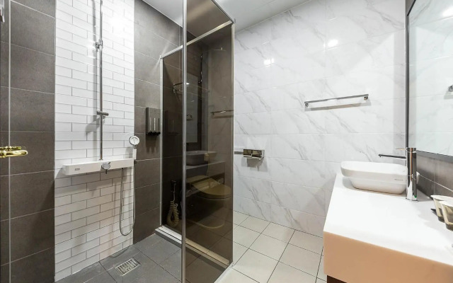 Hotel Demer