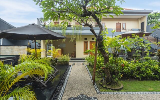 Liliy Guest House Legian