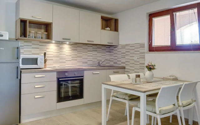 Modern Holiday Home in Medulin With Pool