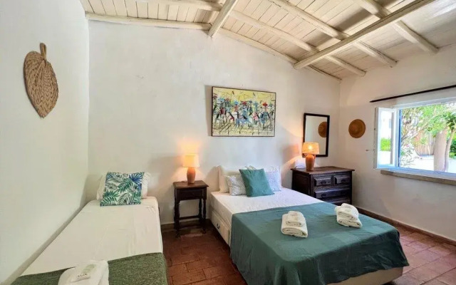 Albufeira Central Villa by Homing