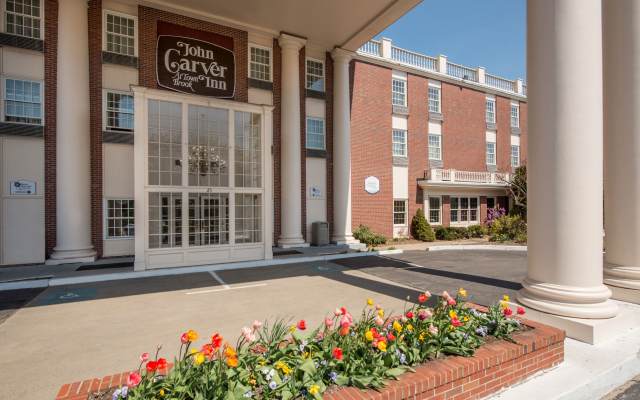 John Carver Inn & Spa