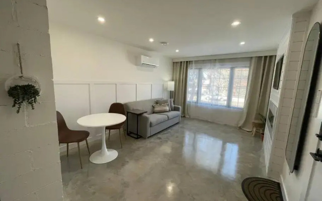 Suite IV at The IV HAUS